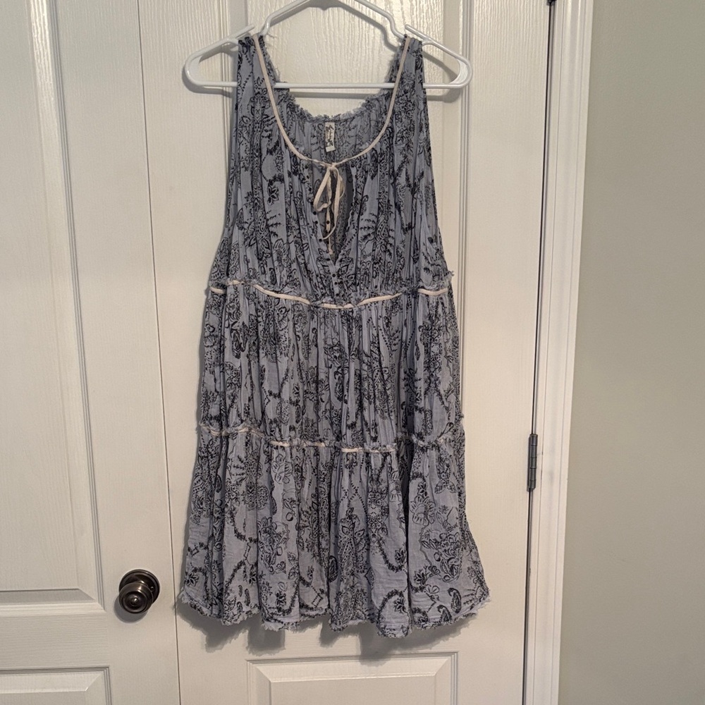 Free People (intimately) Pale Blue/Black/White Boho Mini Dress size Medium